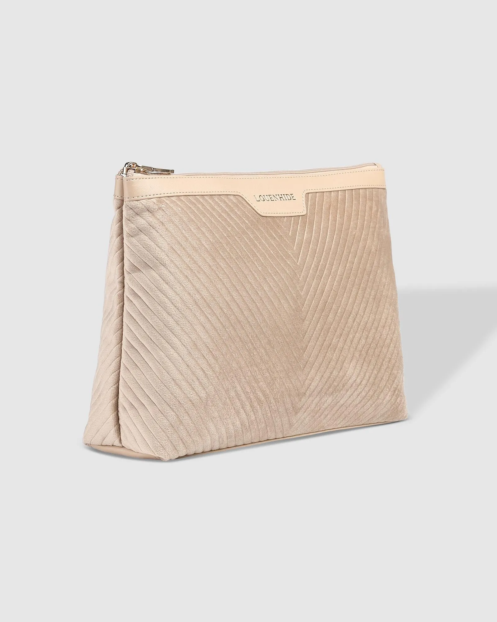 Bessie Pouch