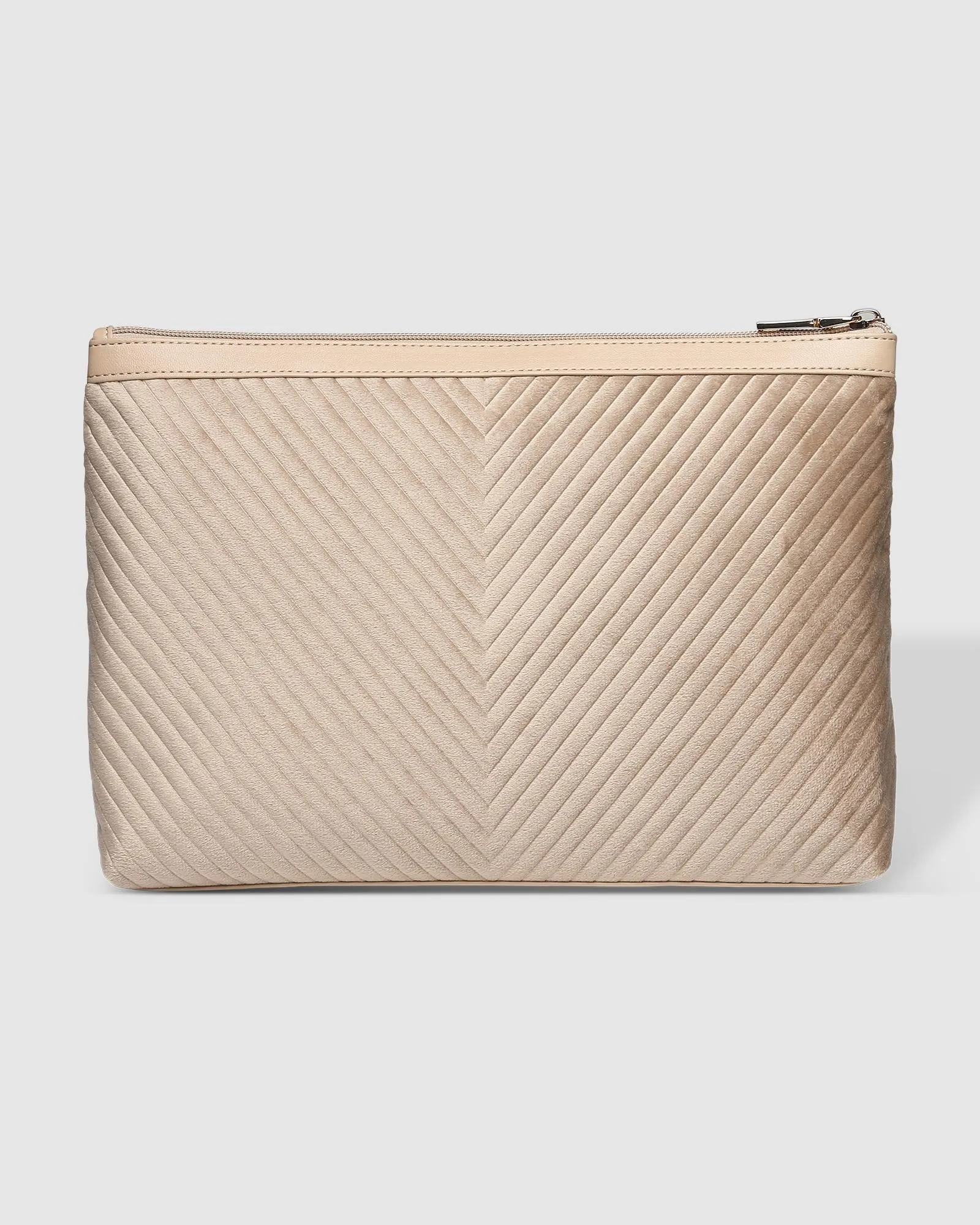 Bessie Pouch