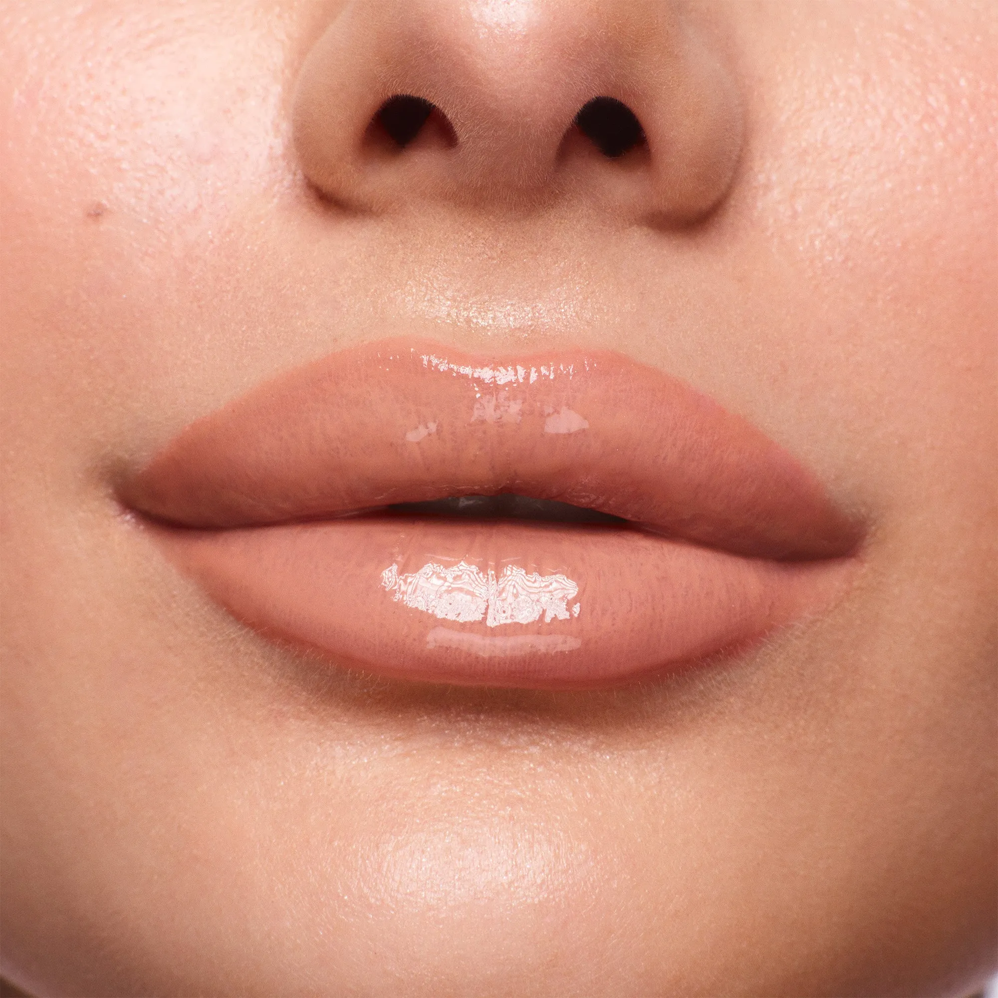 Plumping Lip Glaze - The Nudes