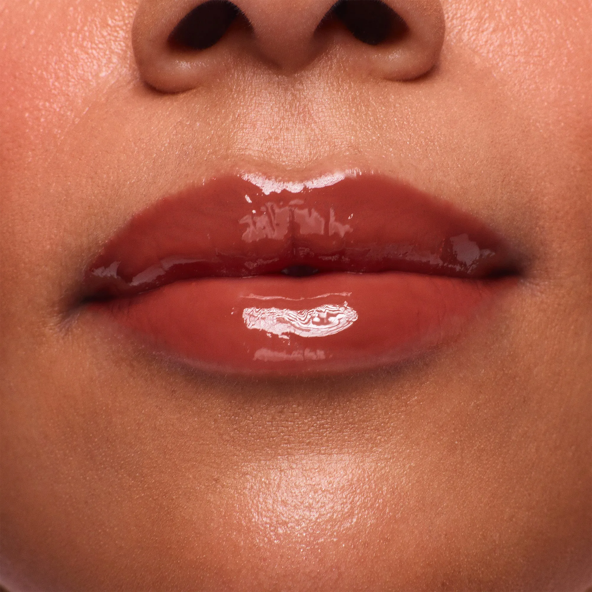 Plumping Lip Glaze - The Nudes