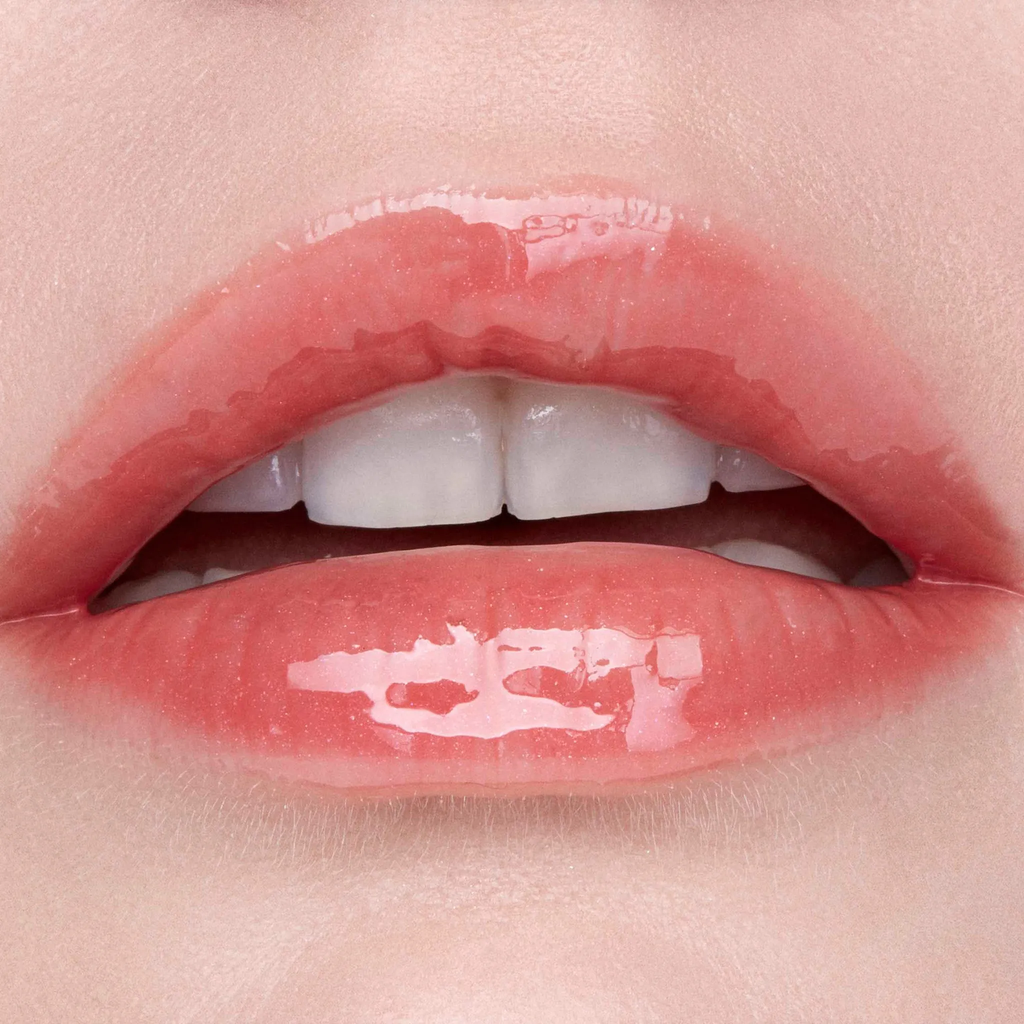 Plumping Lip Glaze