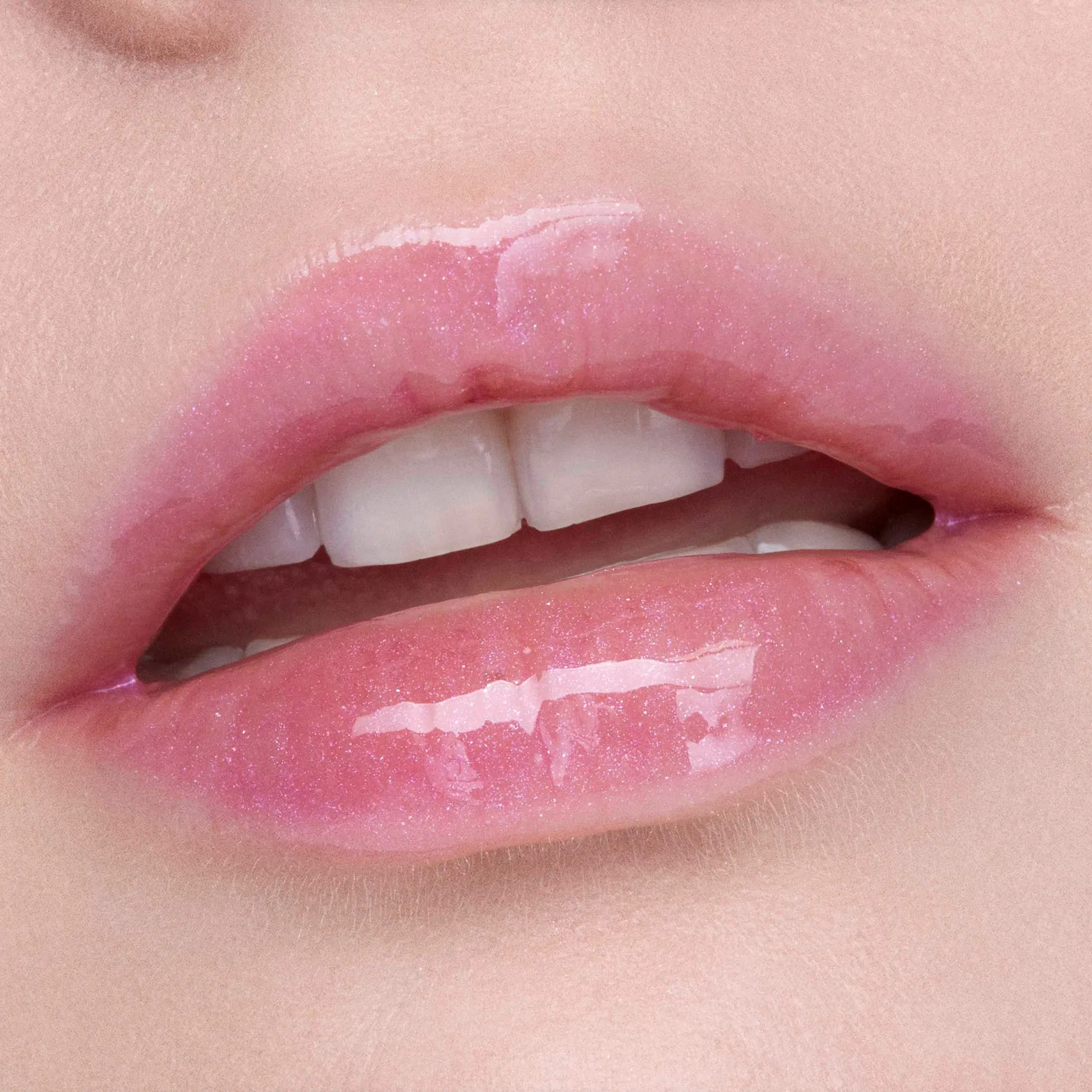 Plumping Lip Glaze